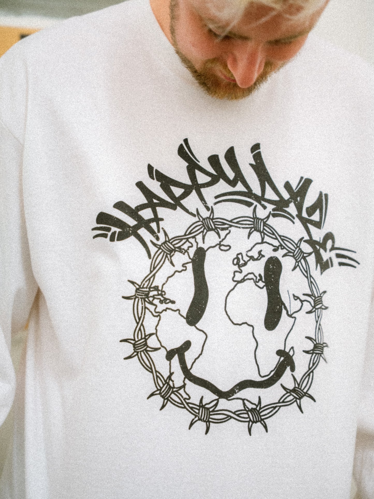 happydaze Smiley White Longsleeve